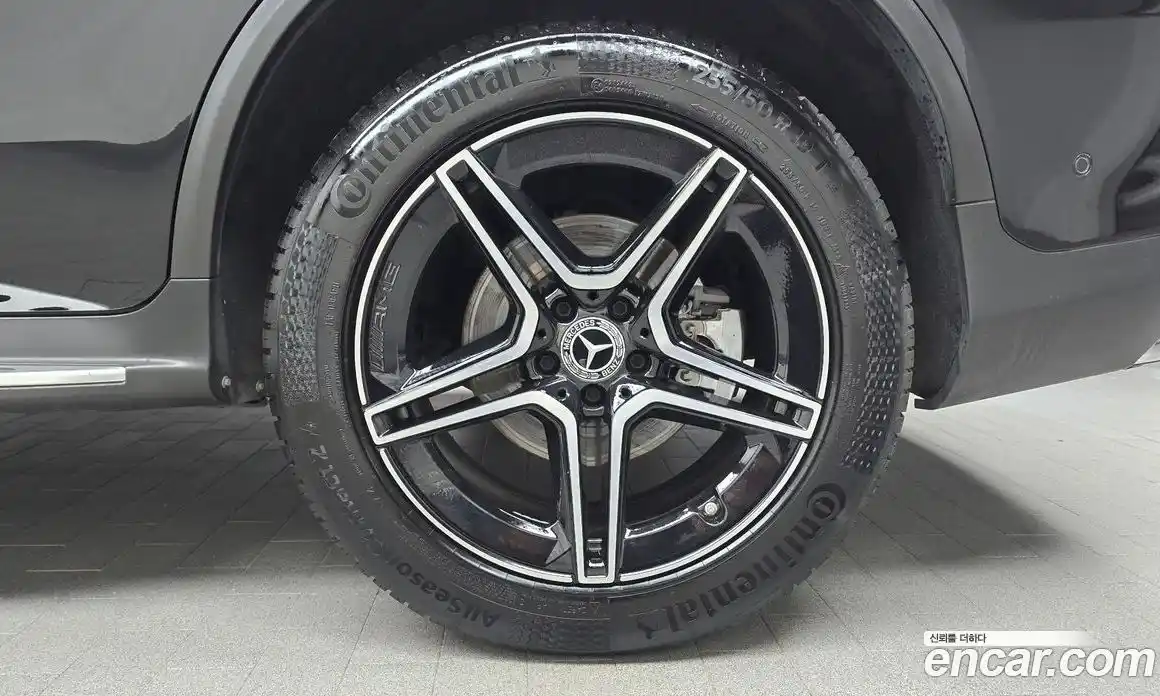 Mercedes-Benz GLC-Class 2023 2.0 гидро, фото 7