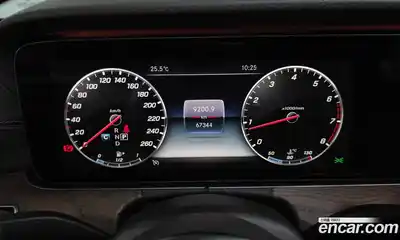 Mercedes-Benz E-Class 2019 2.0 автомат (гидро), миниатюра 11