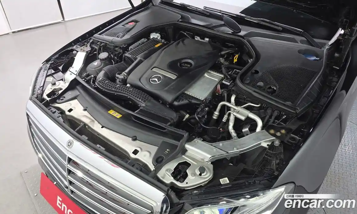 Mercedes-Benz E-Class 2019 2.0 автомат (гидро), фото 6