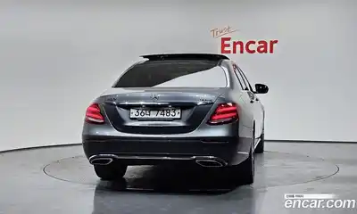 Mercedes-Benz E-Class 2019 3.0 автомат (гидро), миниатюра 3