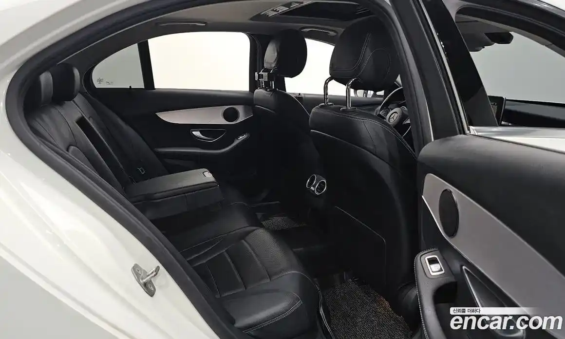 Mercedes-Benz C-Class 2018 2.1 гидро, фото 16 Mercedes-Benz C-Class 2018 2.1 гидро, фото 16