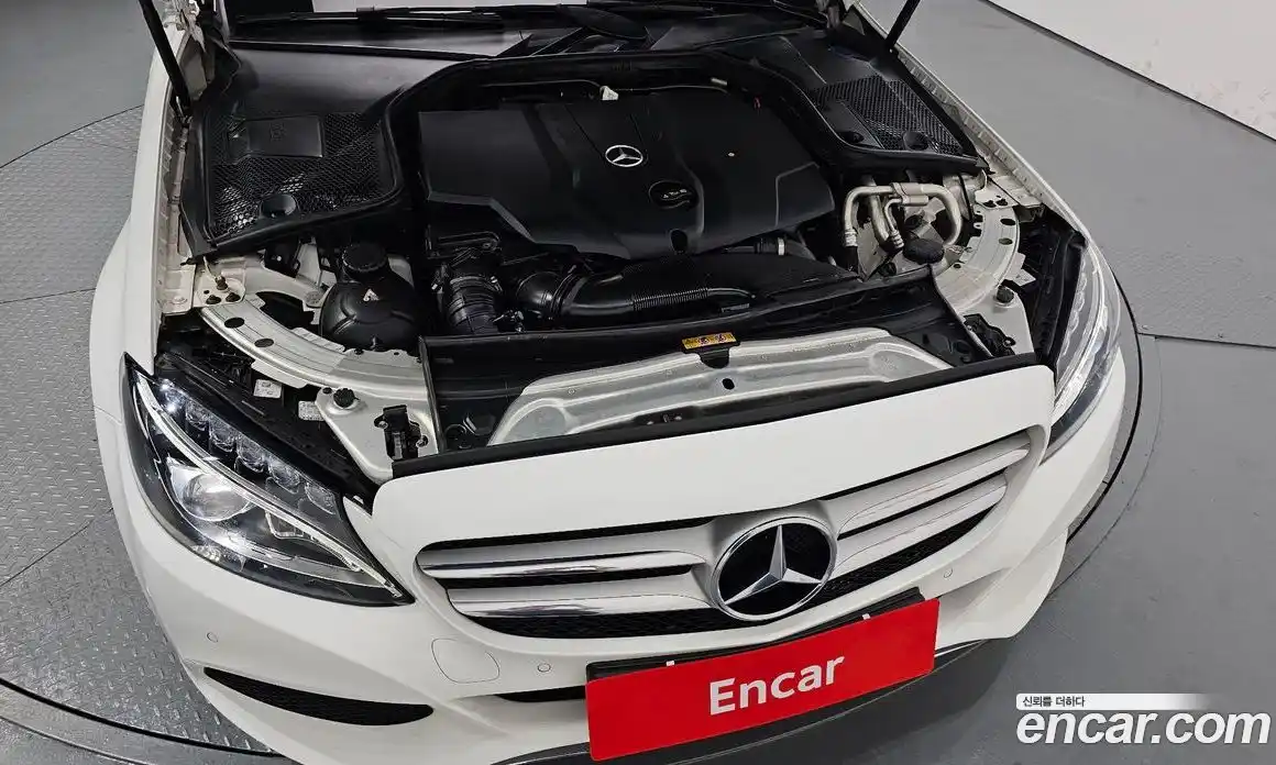Mercedes-Benz C-Class 2018 2.1 гидро, фото 6 Mercedes-Benz C-Class 2018 2.1 гидро, фото 6