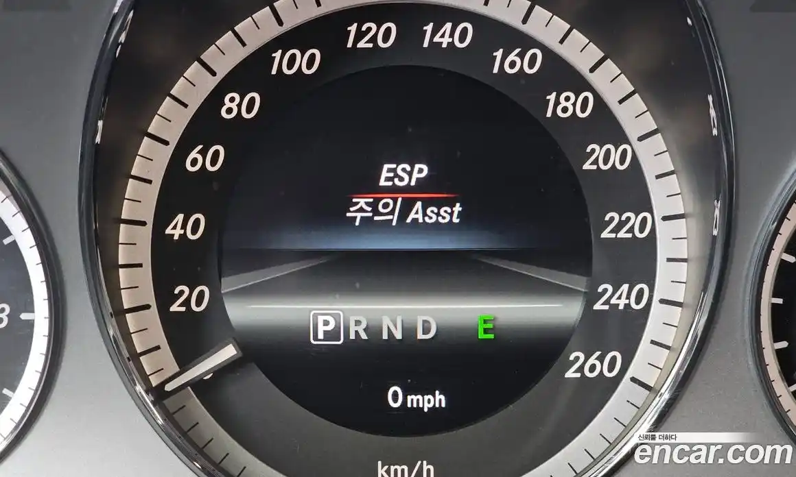 Mercedes-Benz E-Class 2013 3.5 автомат (гидро), фото 16