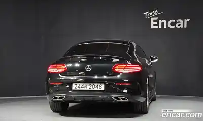Mercedes-Benz C-Class 2017 2.0 гидро, миниатюра 4 Mercedes-Benz C-Class 2017 2.0 гидро, миниатюра 4