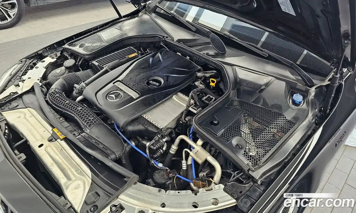 Mercedes-Benz C-Class 2017 2.0 гидро, фото 6 Mercedes-Benz C-Class 2017 2.0 гидро, фото 6