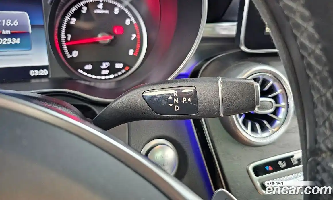 Mercedes-Benz C-Class 2017 2.0 гидро, фото 9 Mercedes-Benz C-Class 2017 2.0 гидро, фото 9
