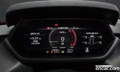 Audi RS e-tron GT 2022 0.1 автомат (гидро), миниатюра 11