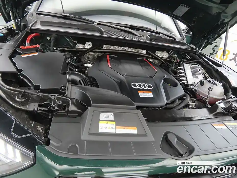 Audi SQ5 2023 3.0 автомат (гидро), фото 19