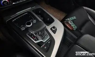 Audi Q7 2019 2.0 автомат (гидро), миниатюра 11