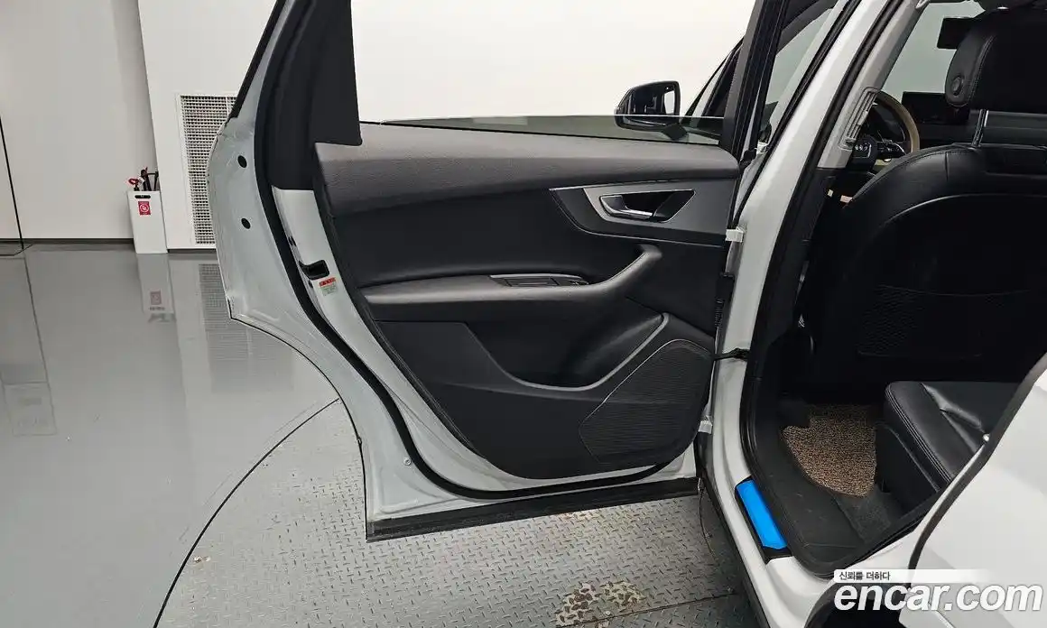 Audi Q7 2019 2.0 автомат (гидро), фото 14