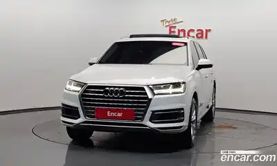 Audi Q7 2019 2.0 автомат (гидро), миниатюра 2