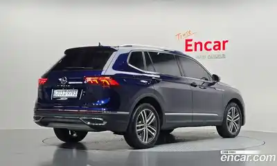 Volkswagen Tiguan 2023 2.0 автомат (гидро), миниатюра 2