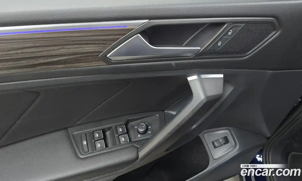 Volkswagen Tiguan 2023 2.0 автомат (гидро), фото 25