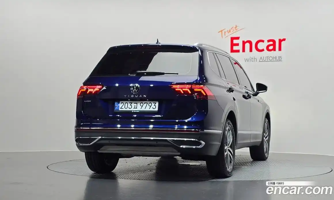 Volkswagen Tiguan 2023 2.0 автомат (гидро), фото 4