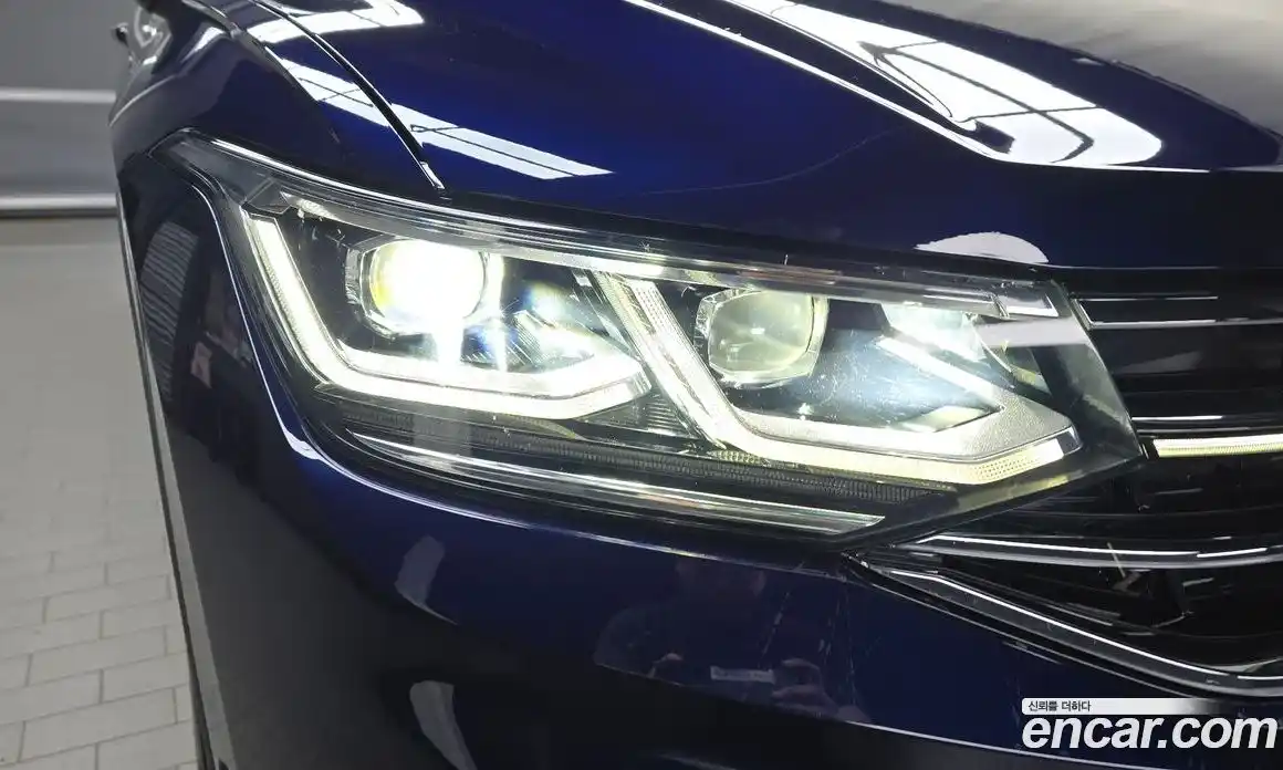 Volkswagen Tiguan 2023 2.0 автомат (гидро), фото 8