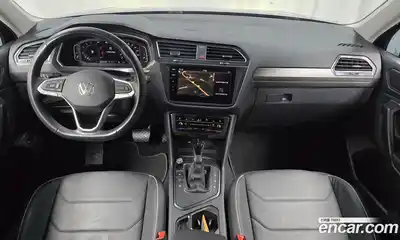 Volkswagen Tiguan 2023 2.0 автомат (гидро), миниатюра 10