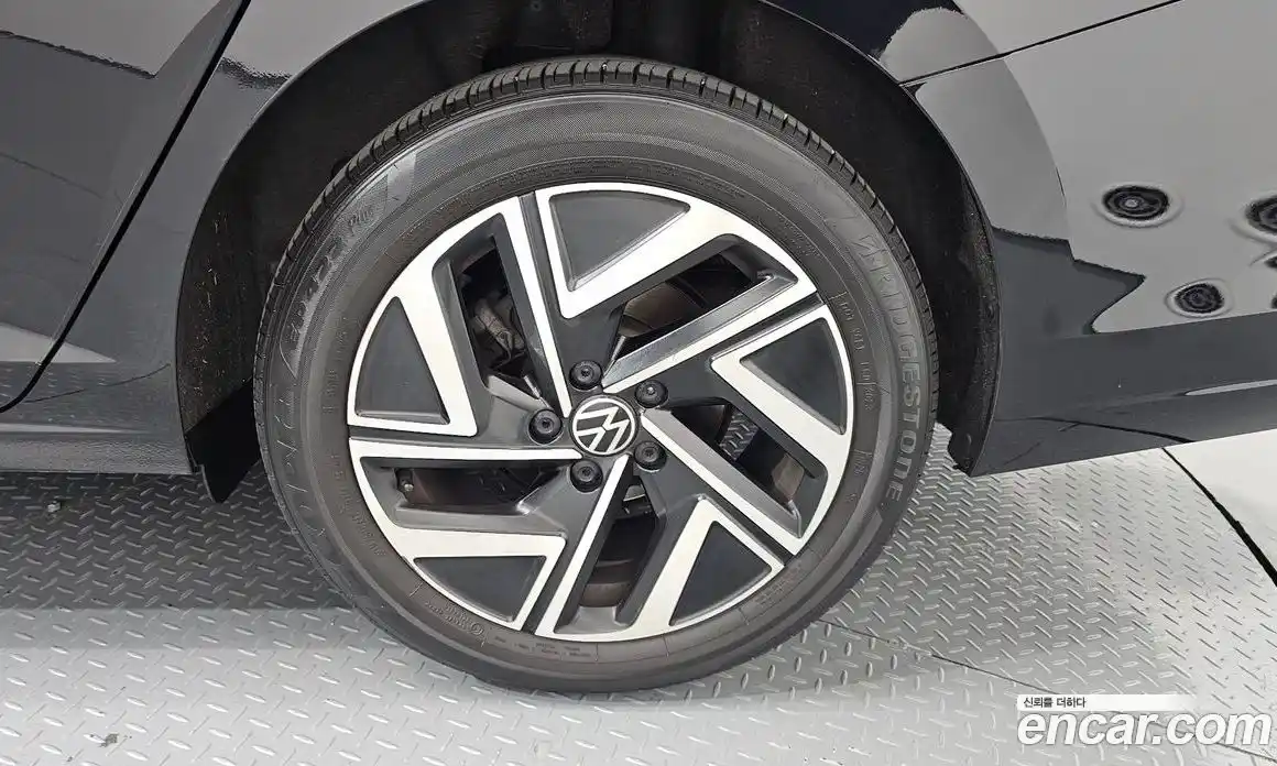 Volkswagen Jetta 2024 1.5 автомат (гидро), фото 7