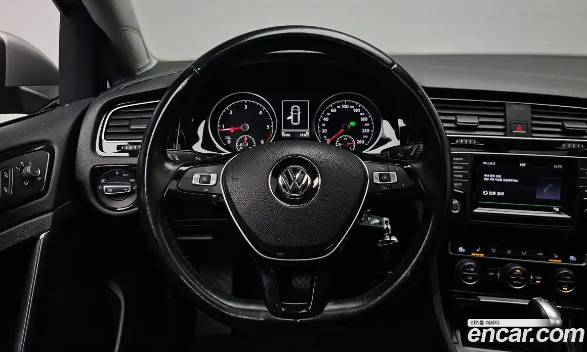 Volkswagen Golf 2014 2.0 автомат (гидро), фото 12
