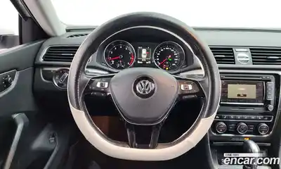 Volkswagen Passat 2016 1.8 автомат (гидро), миниатюра 12