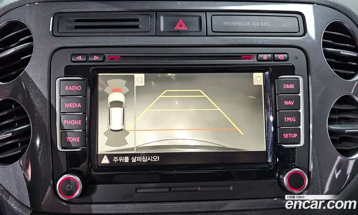 Volkswagen Tiguan 2013 2.0 автомат (гидро), фото 17