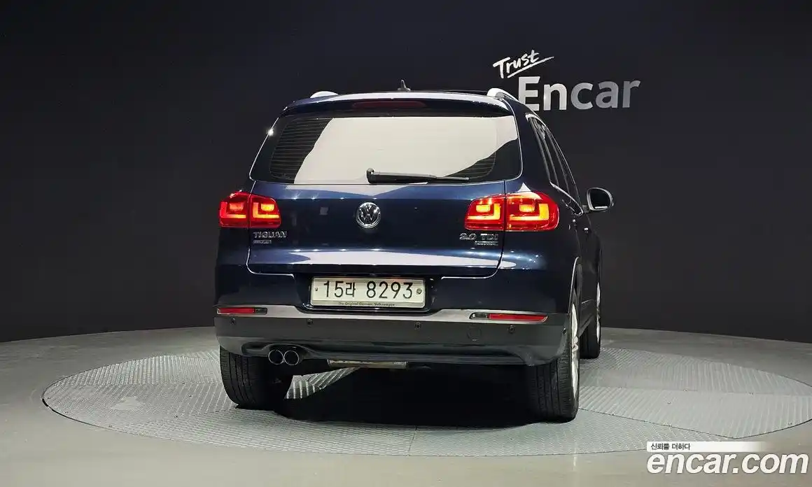 Volkswagen Tiguan 2013 2.0 автомат (гидро), фото 4