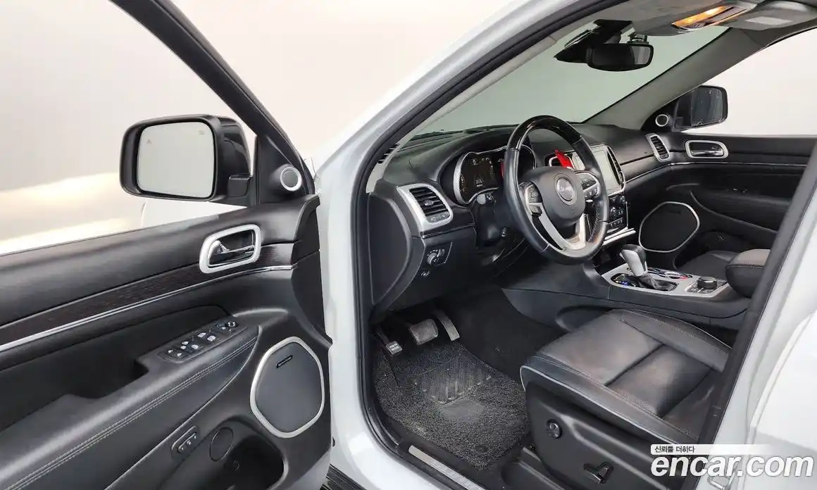 Jeep Cherokee 2021 3.6 автомат (гидро), фото 10