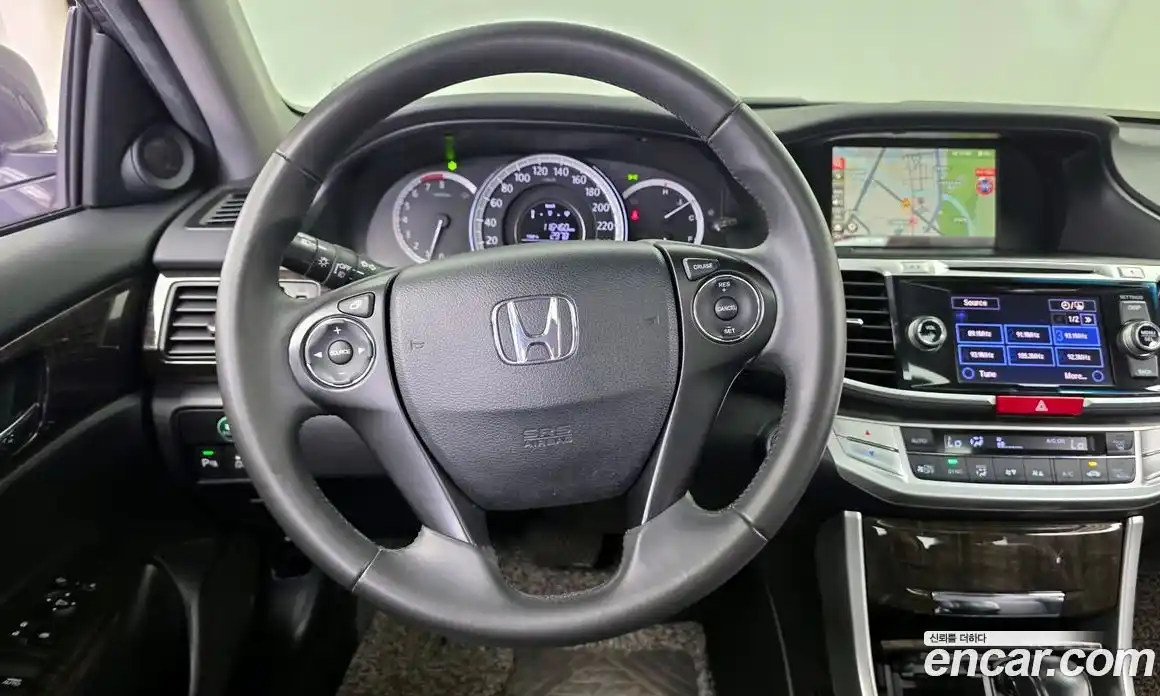 Honda Accord 2015 2.4 автомат (гидро), фото 13