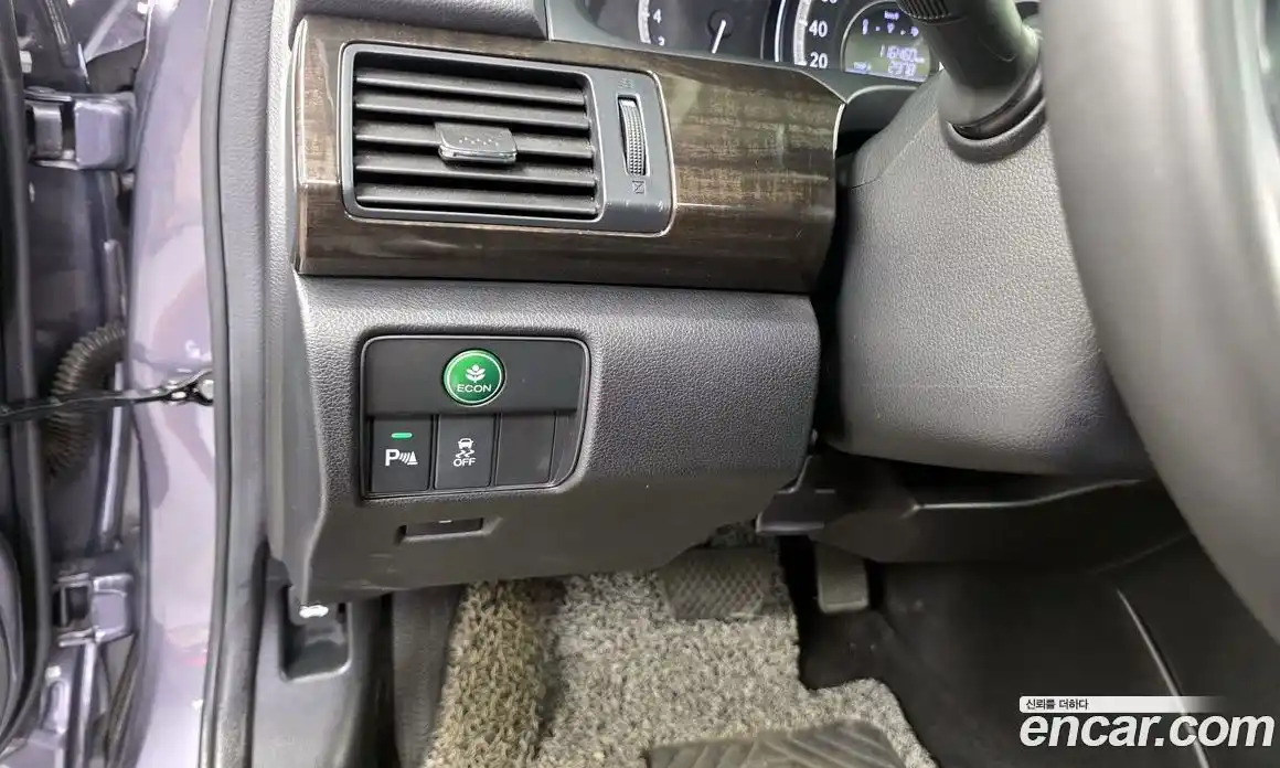 Honda Accord 2015 2.4 автомат (гидро), фото 16