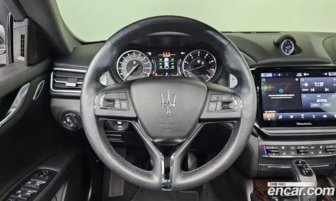 Maserati Ghibli 2022 2.0 автомат (гидро), фото 21