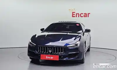 Maserati Ghibli 2022 2.0 автомат (гидро), миниатюра 3