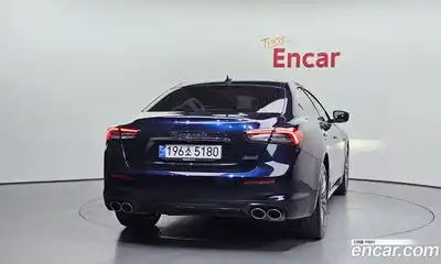 Maserati Ghibli 2022 2.0 автомат (гидро), миниатюра 4