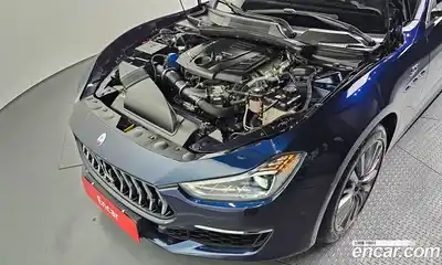 Maserati Ghibli 2022 2.0 автомат (гидро), миниатюра 6