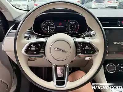 Jaguar F-Pace 2021 2.0 автомат (гидро), миниатюра 8