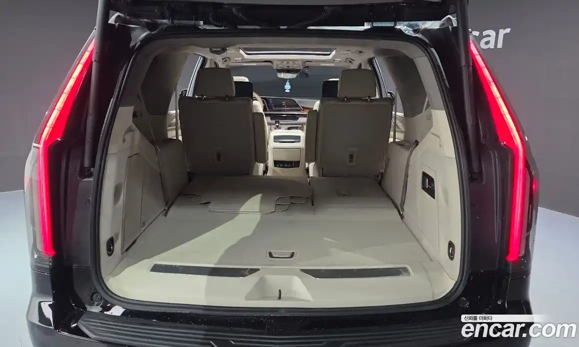 Cadillac Escalade 2022 6.2 автомат (гидро), фото 24 Cadillac Escalade 2022 6.2 автомат (гидро), фото 24