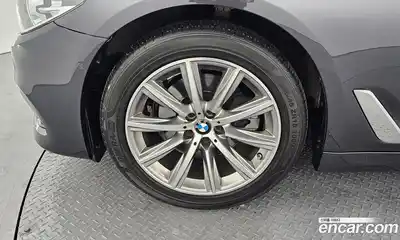 BMW 5 серия 2018 2.0 автомат (гидро), миниатюра 5