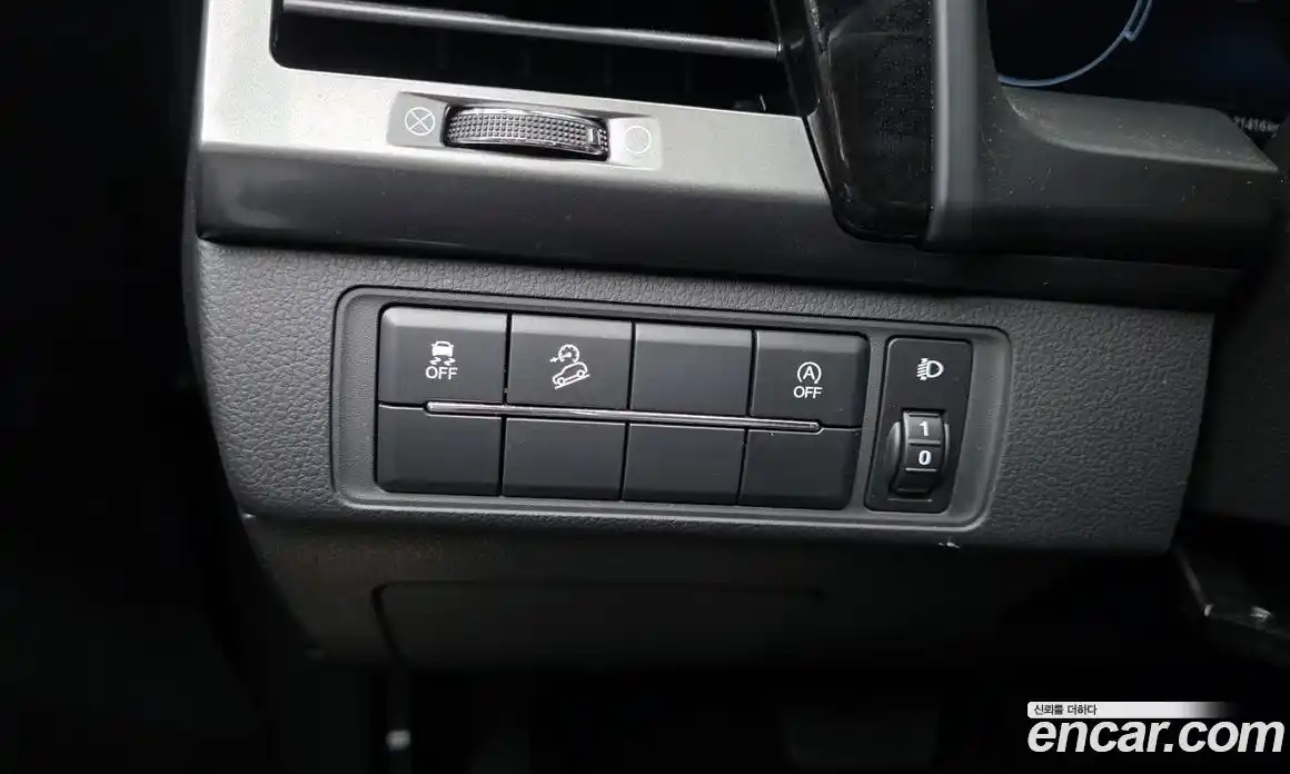SsangYong Rexton 2023 2.2 автомат (гидро), фото 17