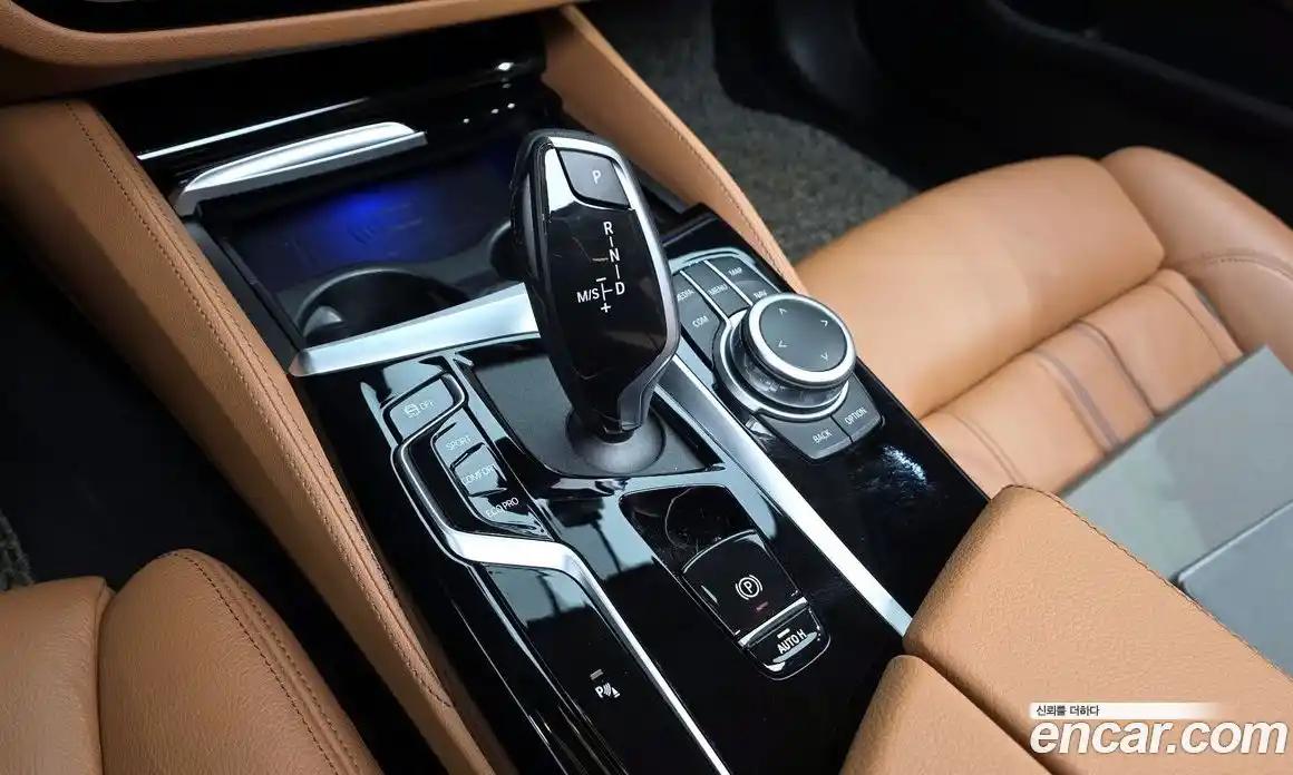 BMW 5 серия 2022 2.0 автомат (гидро), фото 9