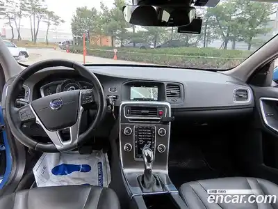 Volvo V60 2016 2.0 автомат (гидро), миниатюра 7