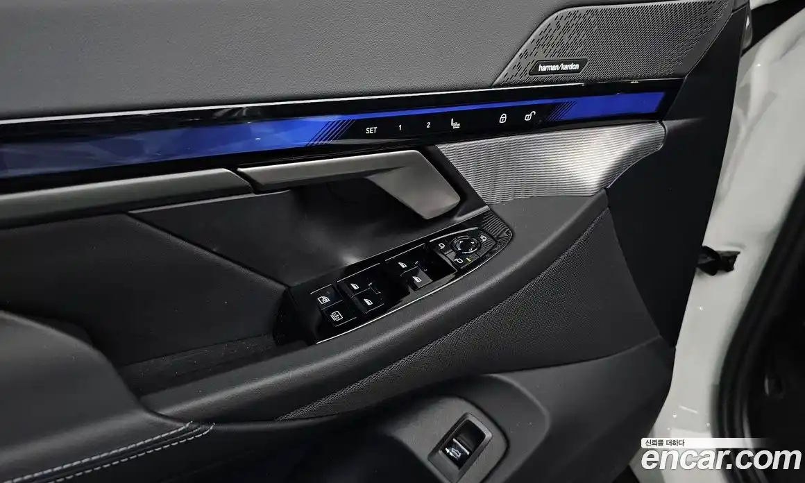 BMW 5 серия 2025 2.0 автомат (гидро), фото 19
