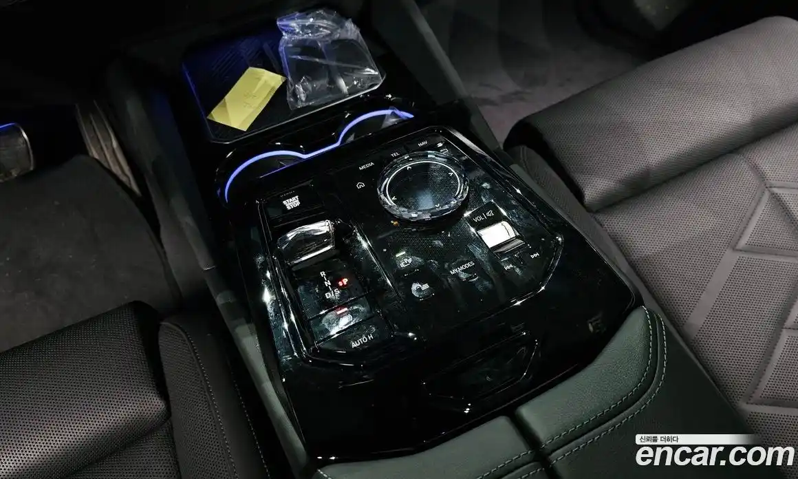 BMW 5 серия 2025 2.0 автомат (гидро), фото 9