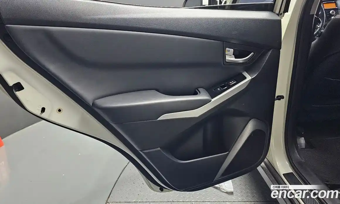SsangYong Korando 2015 2.2 автомат (гидро), фото 14
