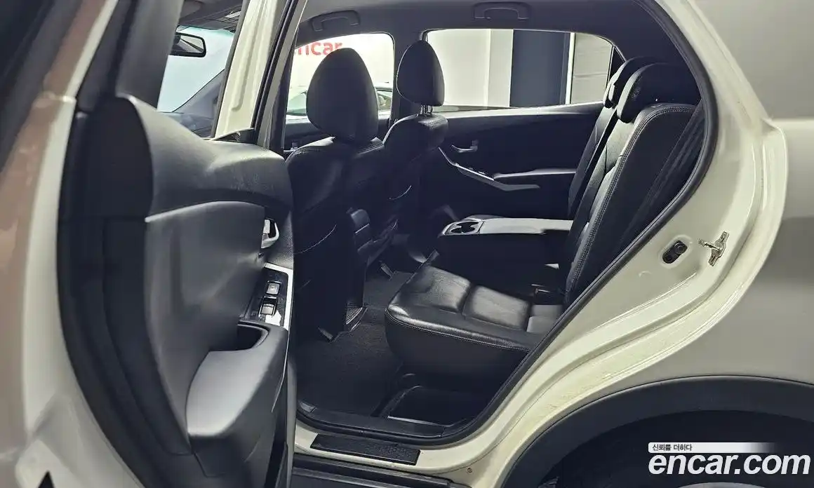 SsangYong Korando 2015 2.2 автомат (гидро), фото 15