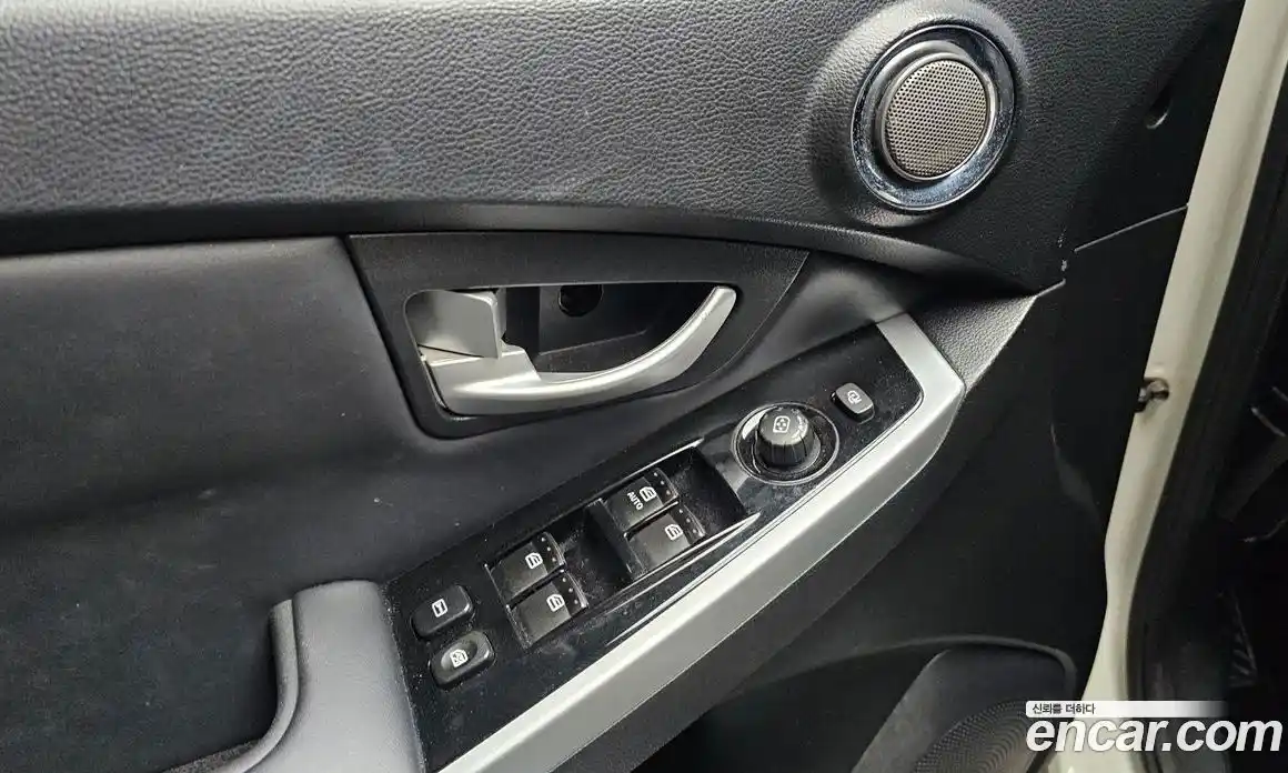 SsangYong Korando 2015 2.2 автомат (гидро), фото 29