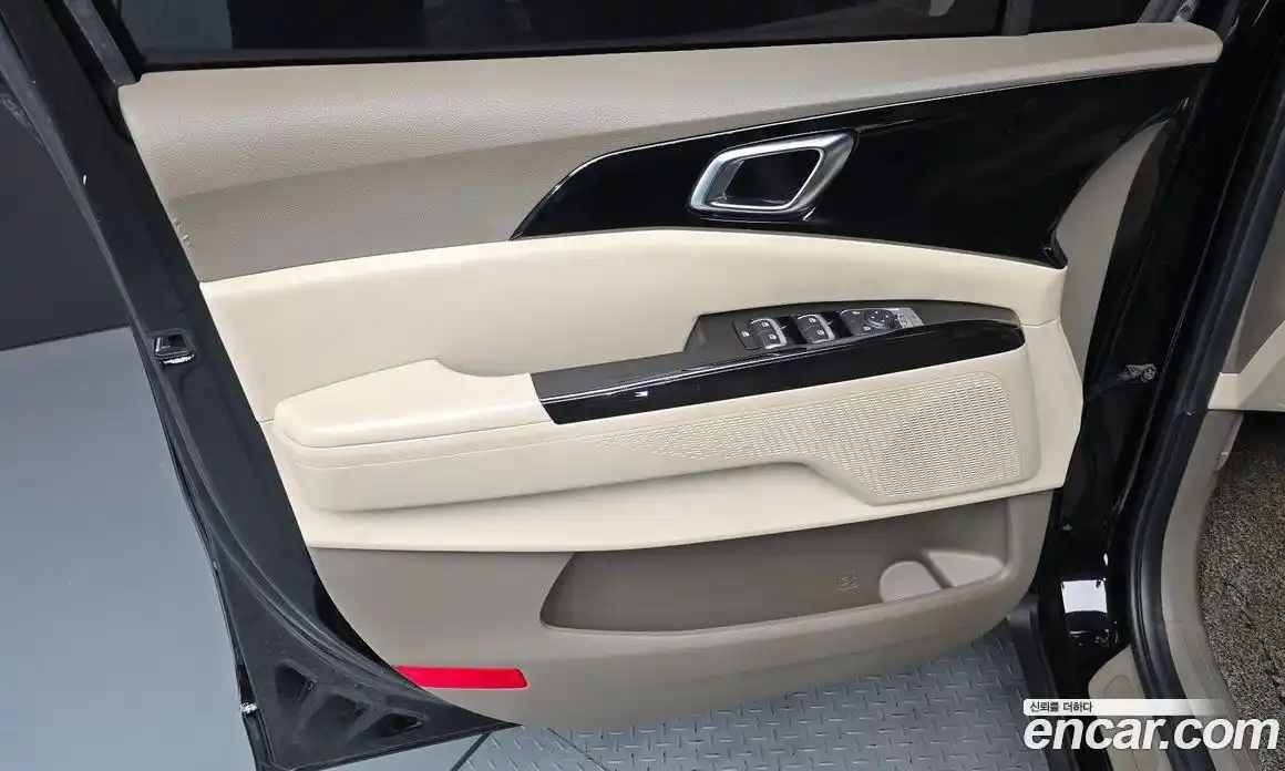 Kia Carnival 2021 2.2 автомат (гидро), фото 14