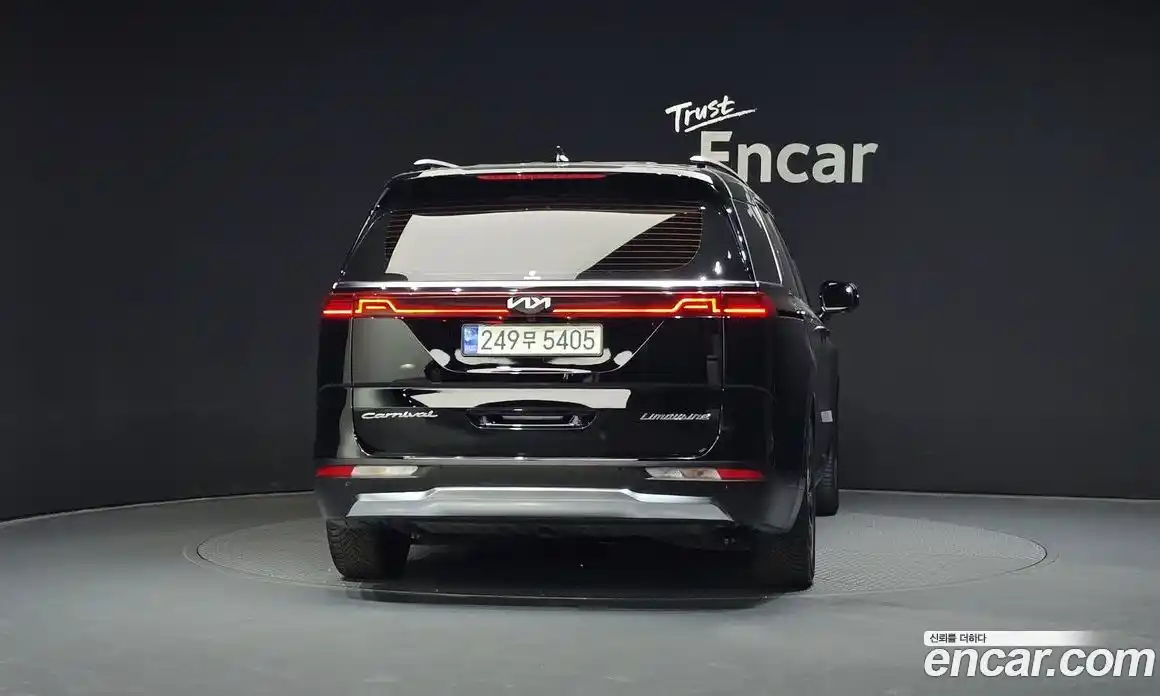 Kia Carnival 2021 2.2 автомат (гидро), фото 4