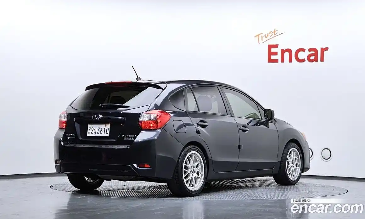 Subaru Impreza 2013 2.0 автомат (гидро), фото 2 Subaru Impreza 2013 2.0 автомат (гидро), фото 2