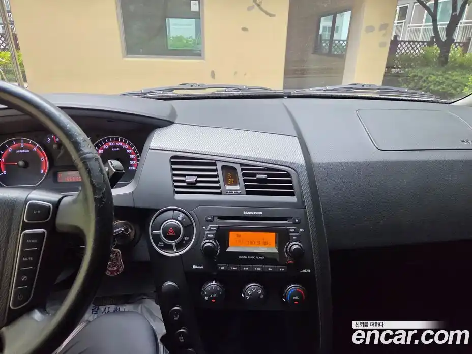 SsangYong Korando 2014 2.0 автомат (гидро), фото 14