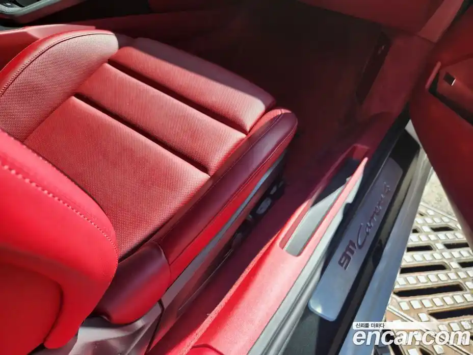 Porsche 911 2022 3.0 автомат (гидро), фото 15