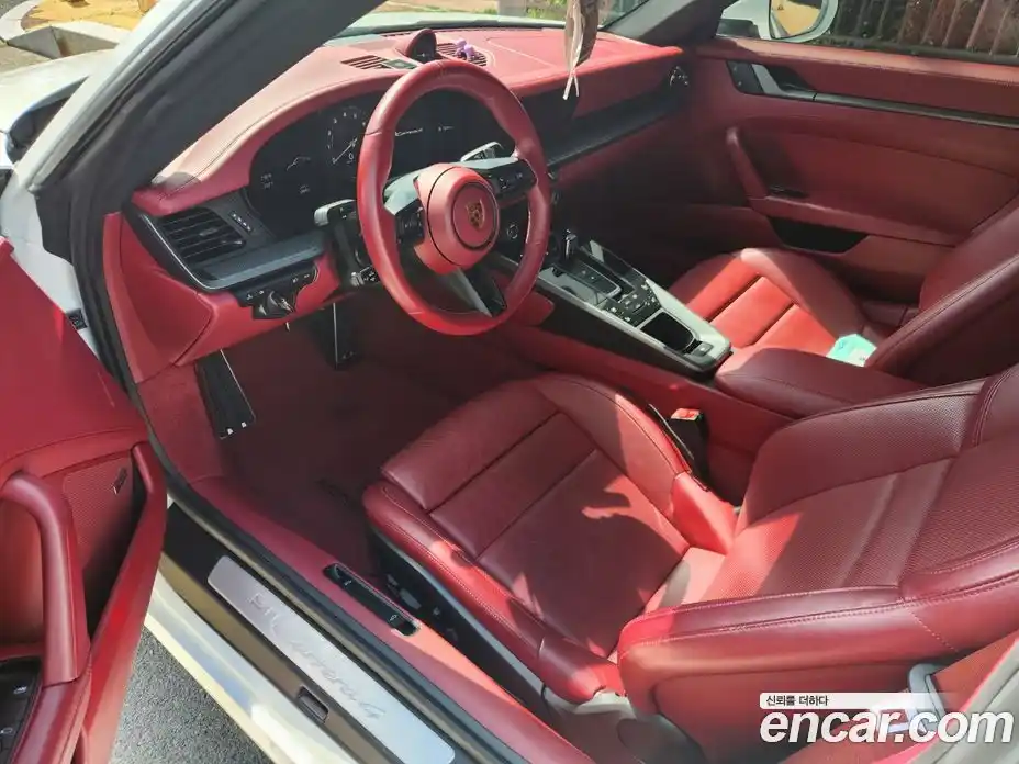 Porsche 911 2022 3.0 автомат (гидро), фото 6