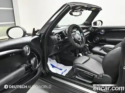 Mini Cooper Convertible 2016 1.5 автомат (гидро), миниатюра 11